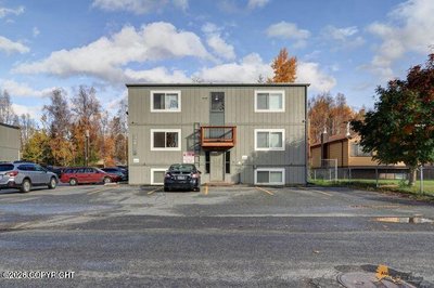 5215 E 26th Avenue #8, Anchorage